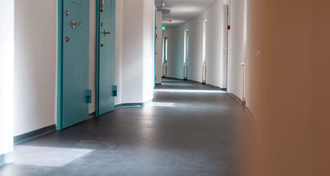 doors-sennhofchur.JPG