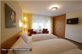 Seengen_Eichberg_Doppelzimmer Zederbereich 2