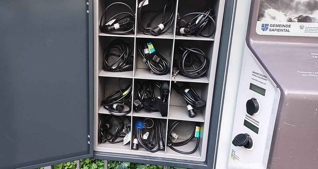 E-Bike Ladestation, Gasthaus Brauerei Rössli Versam (nsp_img_468359b)