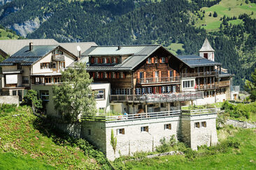 E-Bike Ladestation, Hotel Capricorns, Wergenstein (nsp_img_a035823)