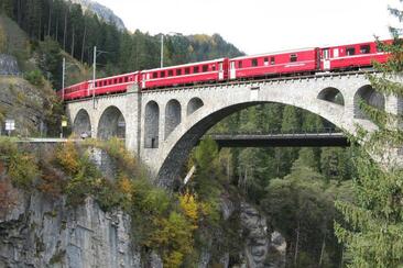 Ponts et viaduc à Solis