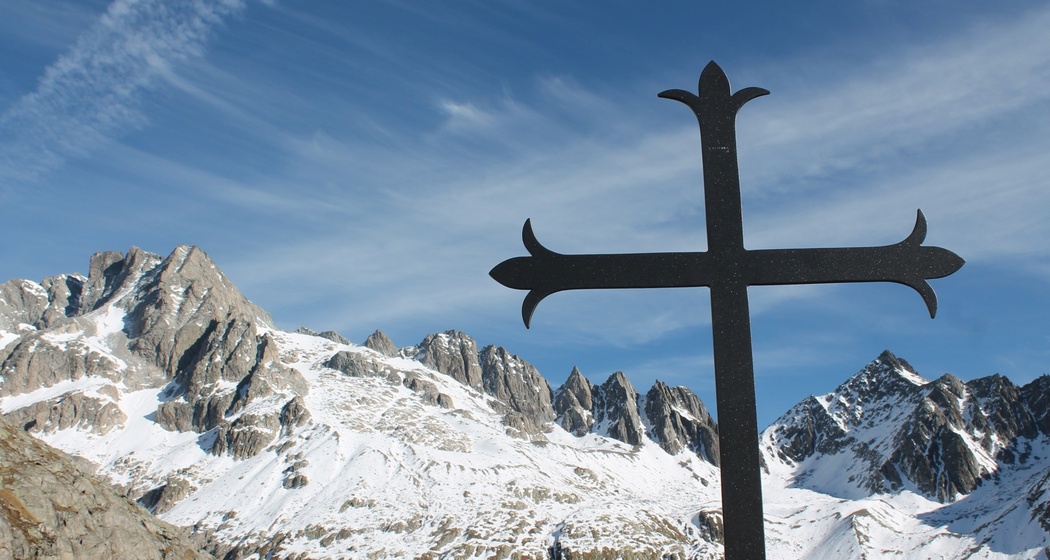 Neues Kreuz auf dem Chrüzlipass