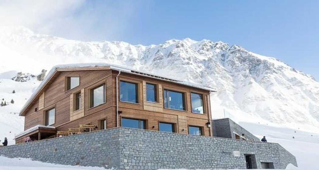 Bergrestaurant Scharmoin Lenzerheide Winter