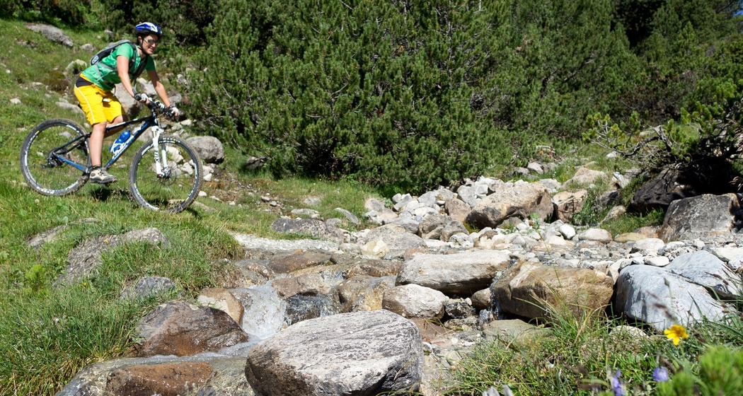 Sinestra Singletrail (oua_15700569_image)