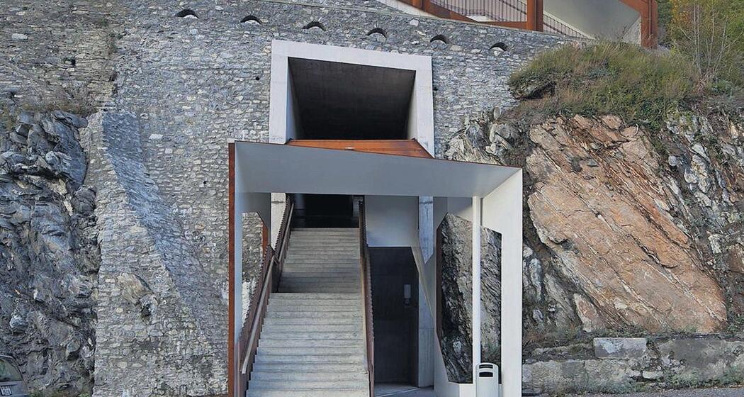 Neuer Aufgang Kantonsschule