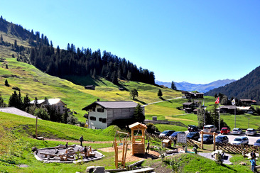 Grillplatz / Feuerstelle Steinbockspielplatz St. Antönien (oua_17365436_image)