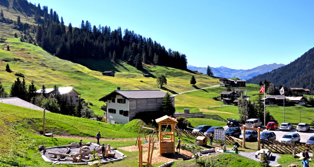 Grillplatz / Feuerstelle Steinbockspielplatz St. Antönien (oua_17365436_image)