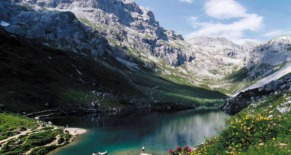 Blick auf den Partnunsee