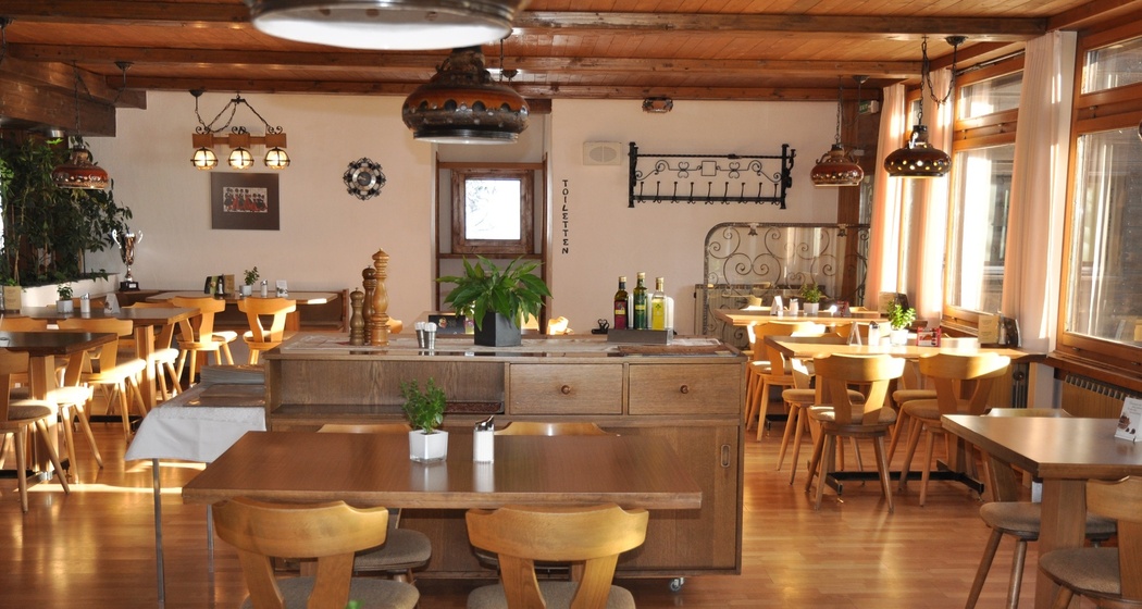 Hotel Süsom Givè (oua_17732130_image)