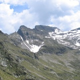 oua (18279046)