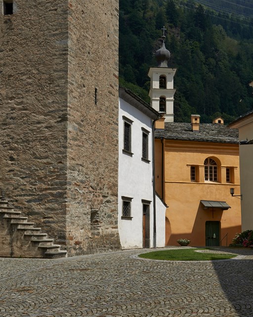 Sagrato della Chiesa San Vittore Mauro