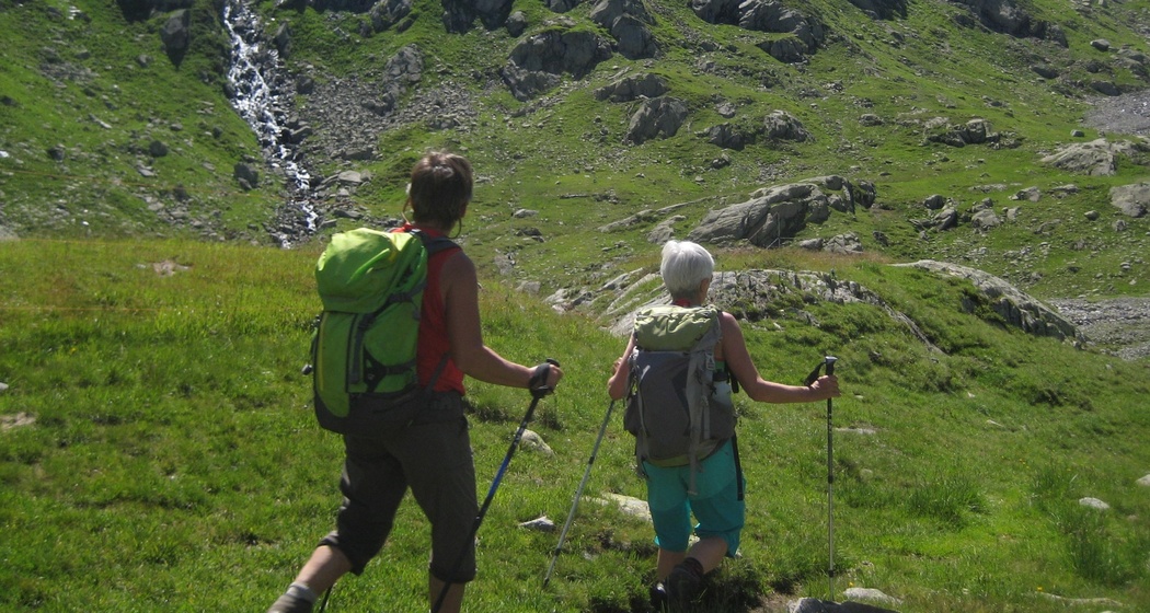 Vor dem Aufstieg zu den Laiets
