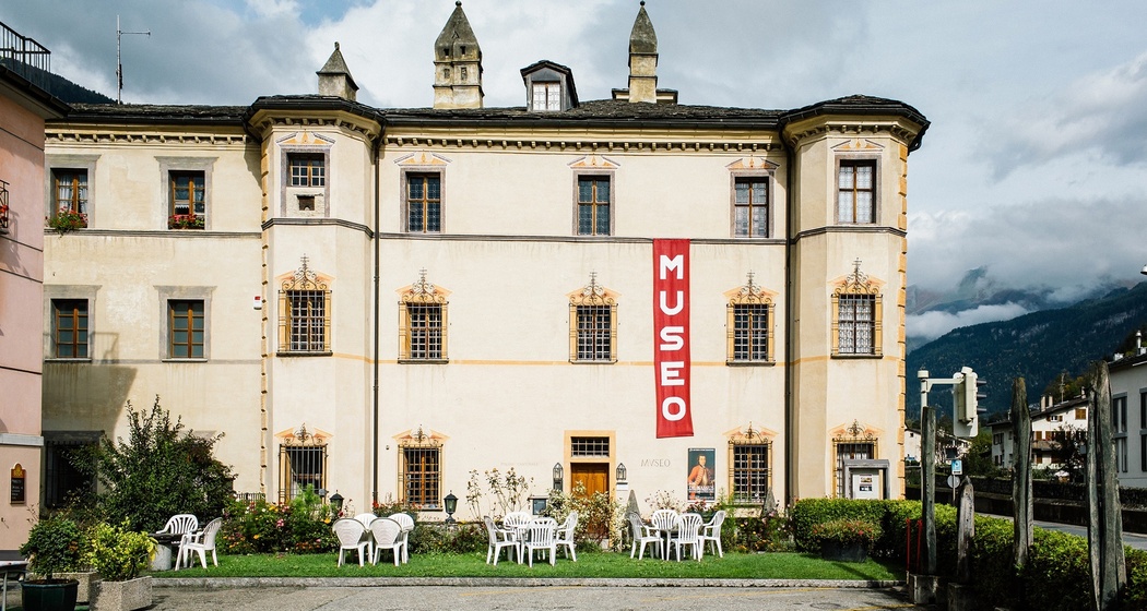 Palazzo de Bassus-Mengotti