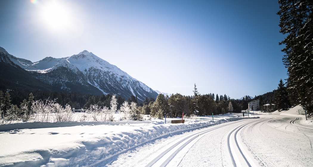 Langlaufloipe entlang des Heidsees