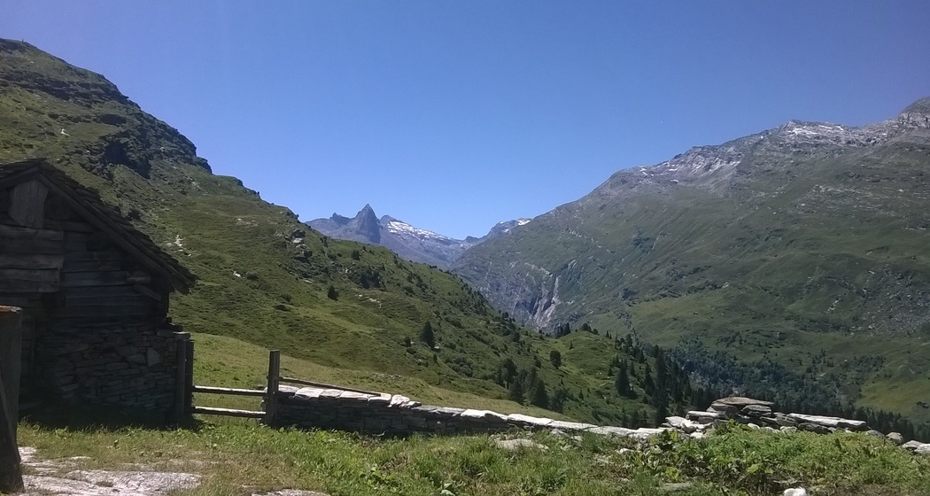 Blick von der Alp Ampervreila