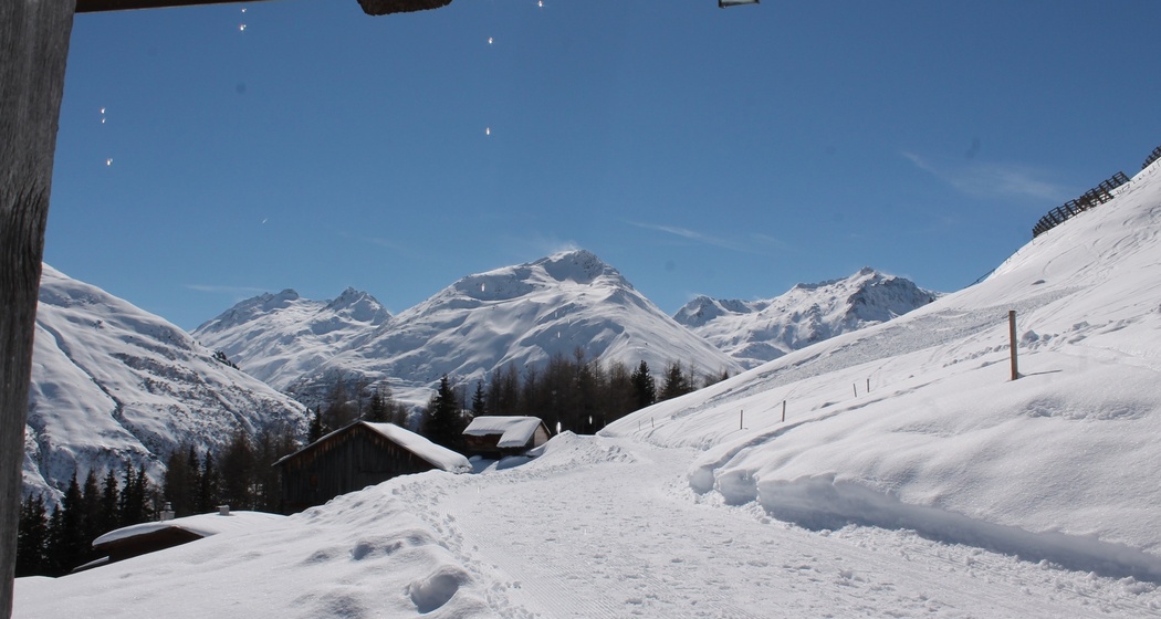 Start in Milez mit Piz Cavradi