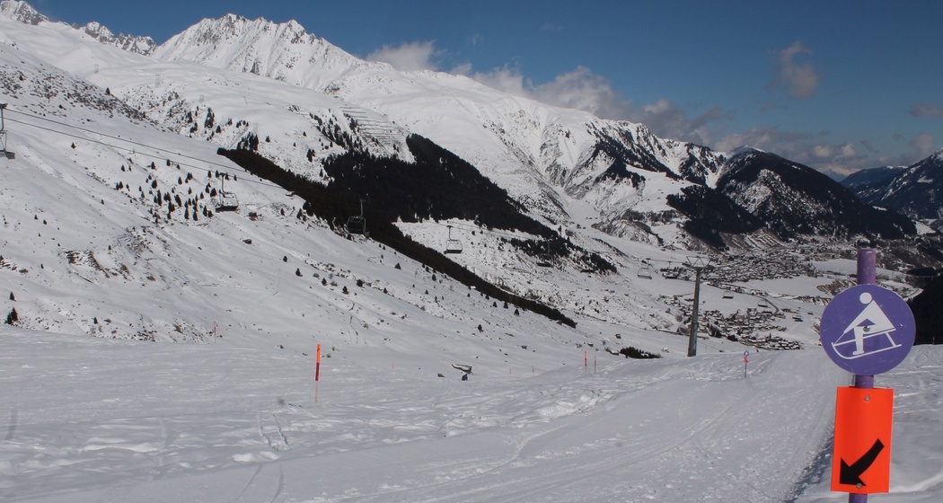 Start entlang der Skipiste