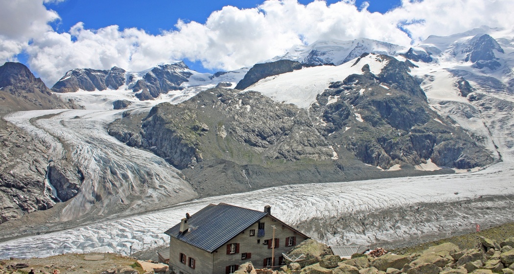 Fantastisches Panorma auf die Gletscherwelt um den Piz Palü