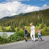 Passeggiando lungo il bacino idrico