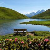 Schwellisee avec bancs