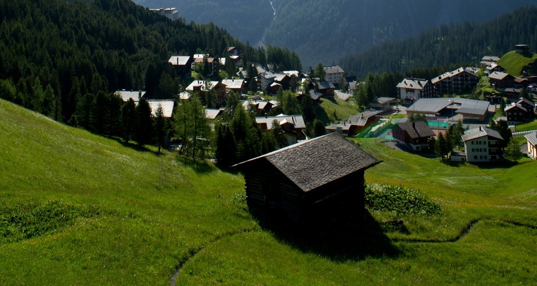 Die Sicht auf die Tennisplätze des TCA