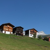 Mompé Medel in sight