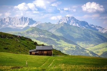 Vom Heuberg aus bietet sich ein imposanter Blick in den Rätikon