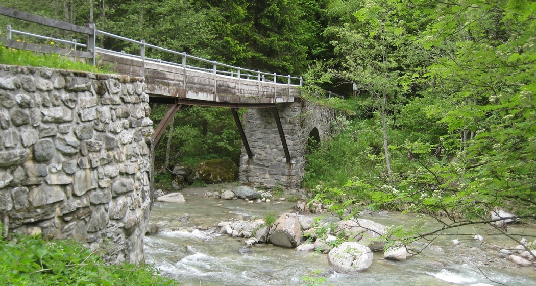 Brücke in Cuflons