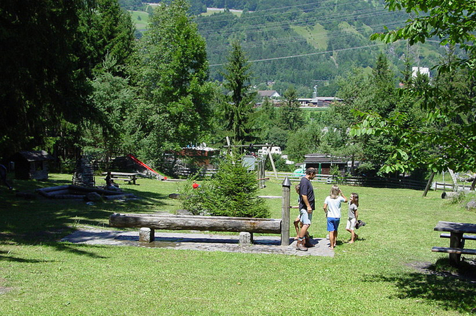 Grillplatz / Feuerstelle Au Grüsch (oua_23018468_image)