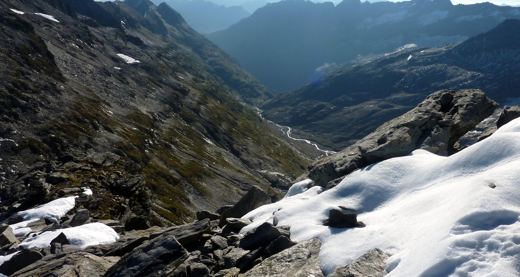 Blick zum noch jungen Hinterrhein