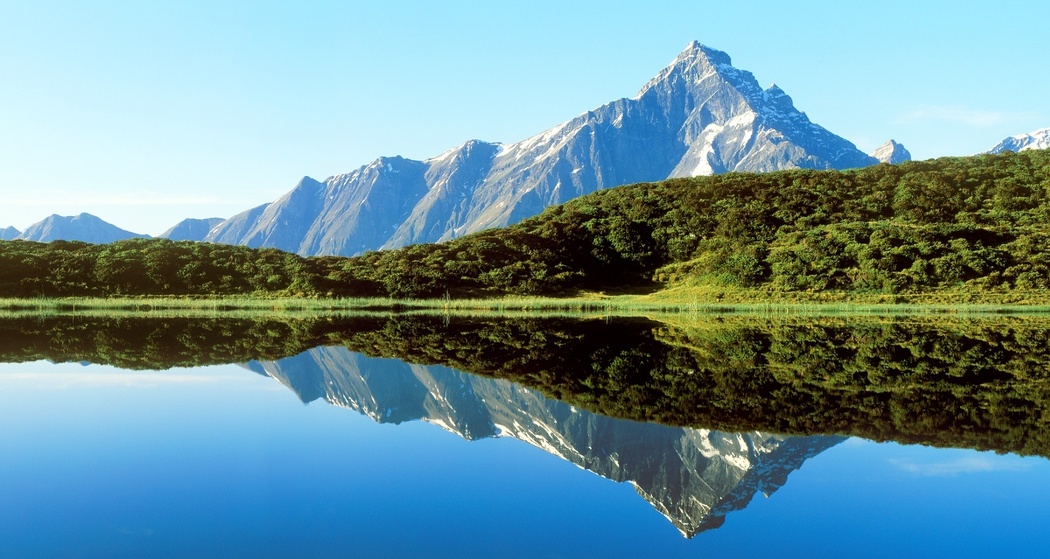 Piz Beverin mit Bischolsee