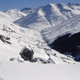 Vue sur la haute vallée d'Avers en hiver