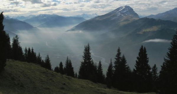 Mystischer Ausblick vom Malanser Älpli