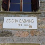 Es-cha Dadains
