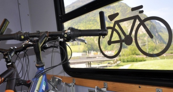 Unkomplizierter Biketransport mit der RhB.