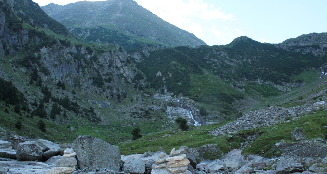 Morgens im Val Sumvitg -Vor dem steilen Aufstieg