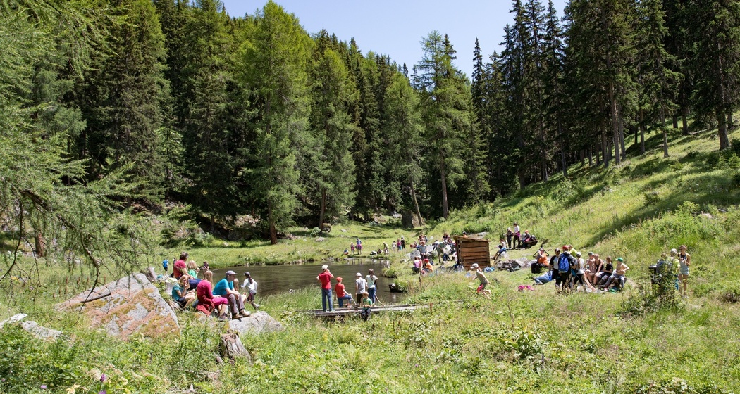 Am Lajet kann man sich von den bisher erlebten Abenteuern erholen bevor es nach Hause geht.