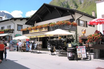 City Shop Engadin (oua_23627417_image)