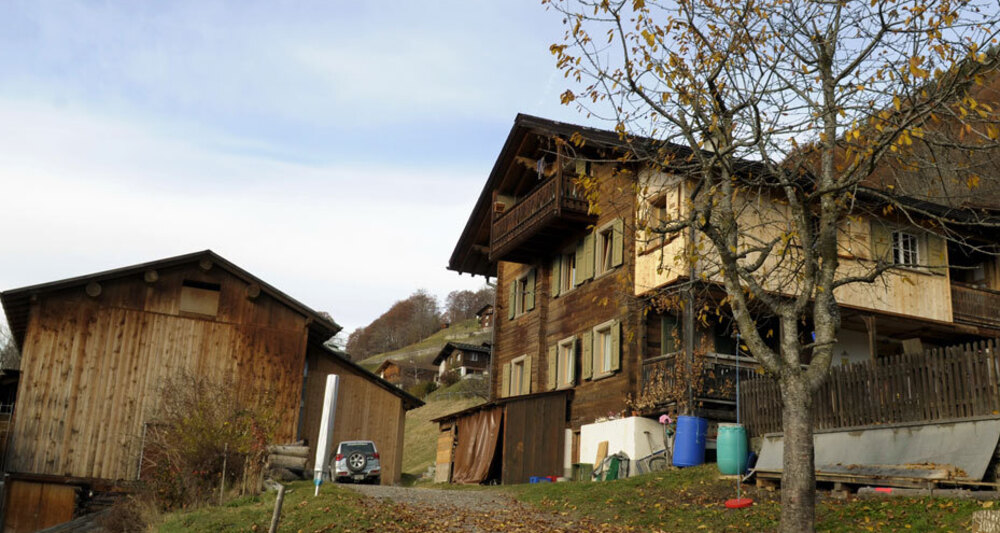 Der Hof von der Familie Aliesch