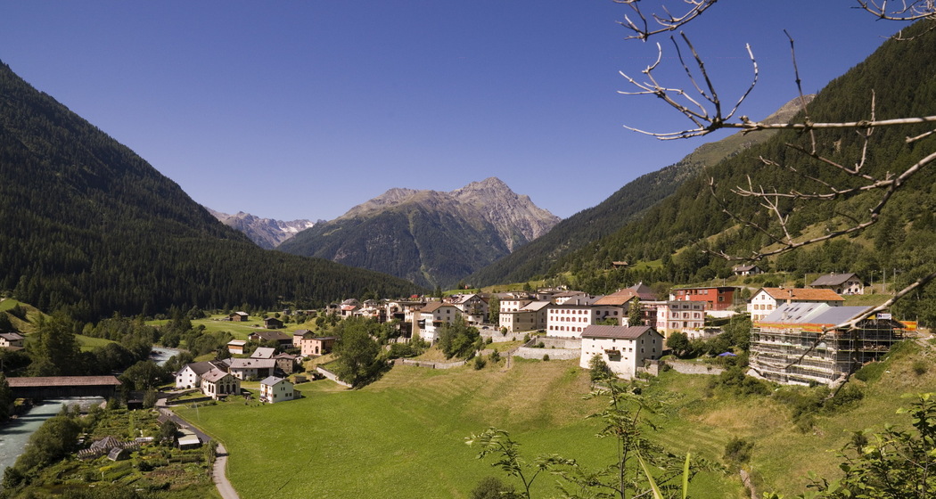 Kirche San Güerg Lavin (oua_23846024_image)