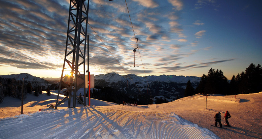 Sonnenuntergang beim Skilift Grüsch Danusa