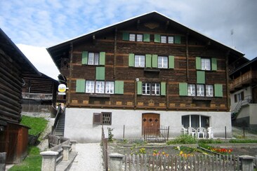 Ustria Lumerins (oua_23981860_image)