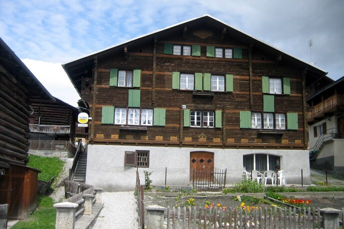 Ustria Lumerins (oua_23981860_image)