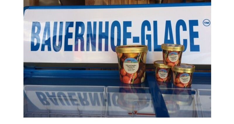 Menaschi Puril Cathomen (Bauernhofglace) (oua_23982043_image)