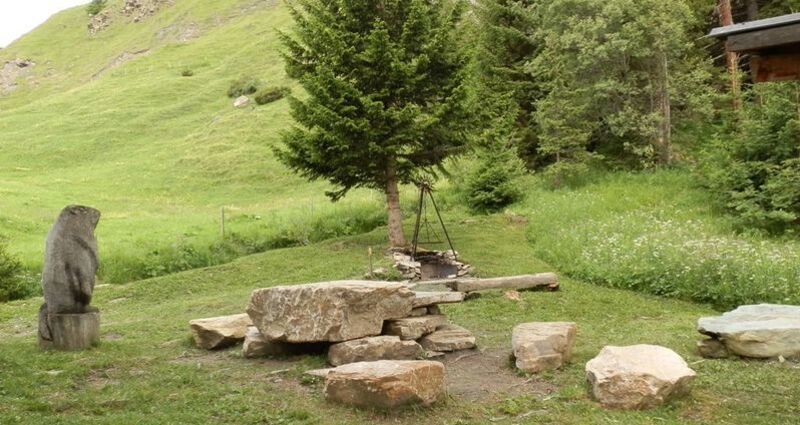 Feuerstelle Tschanabrels, Vattiz (oua_23982047_image)