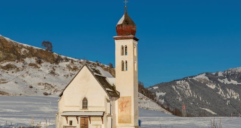 Kapelle Sogn Bistgaun in Degen