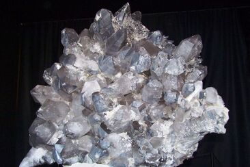 Bergkristallgruppe «Sonne des Péz Regina», Lumbrein (oua_23982537_image)