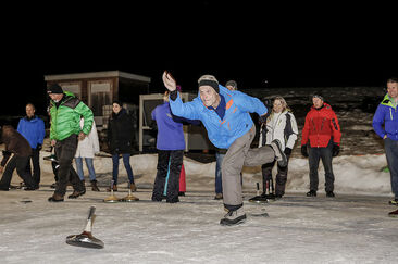 Eisstockbahn Rufalipark Misanenga