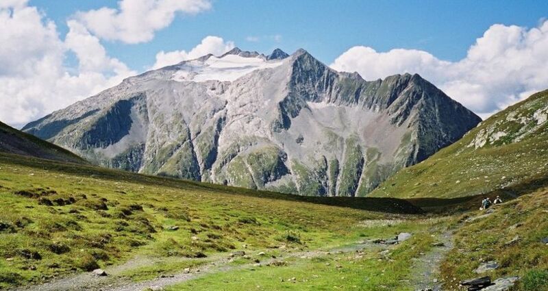 Pass Diesrut, Greina