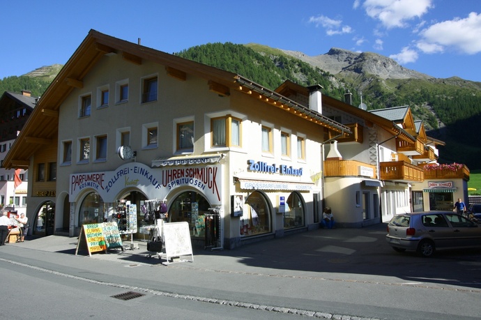 Zollfrei Einkauf Vadret (oua_24118200_image)